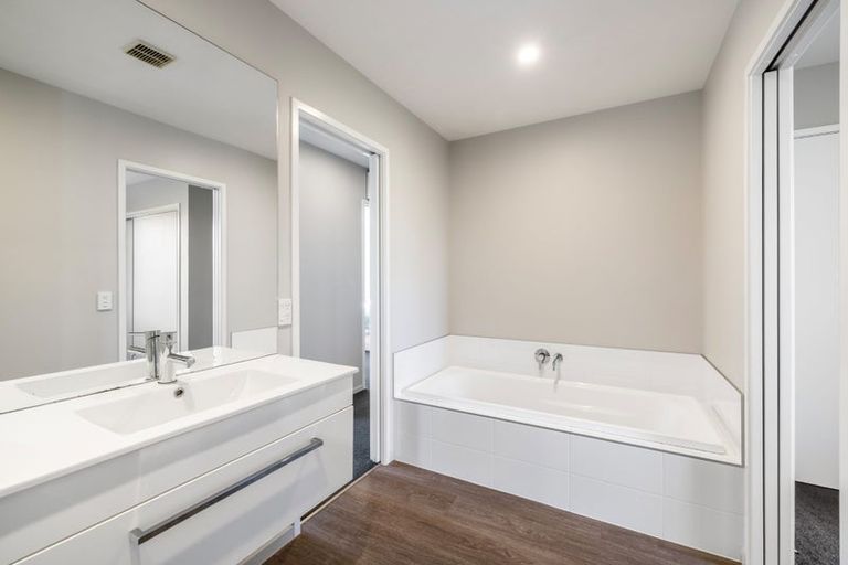 Photo of property in 108 Bridge Street, New Brighton, Christchurch, 8061