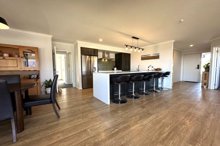 Photo of property in 10 Coppermine Crescent, Brightwater, 7022