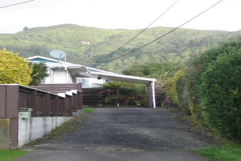 Photo of property in 3 Korau Grove, Stokes Valley, Lower Hutt, 5019