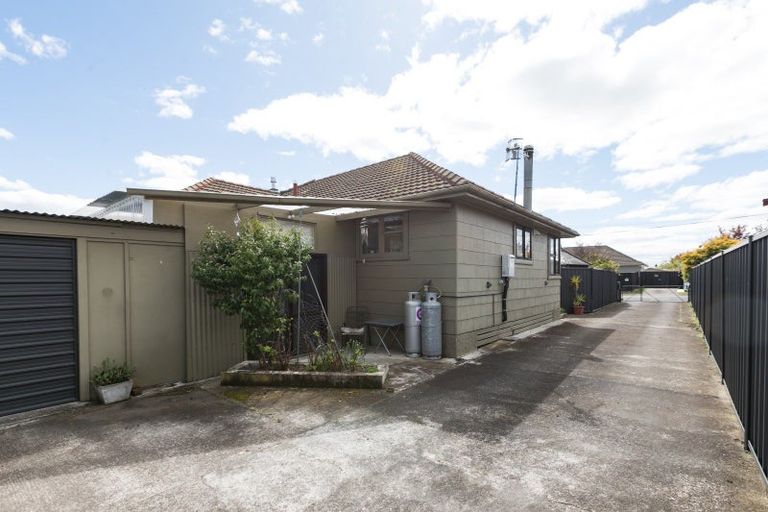 Photo of property in 30 Churchill Street, Waipukurau, 4200