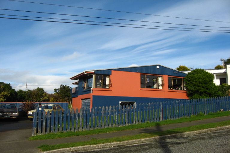 Photo of property in 28 Gregory Street, Bluff, 9814