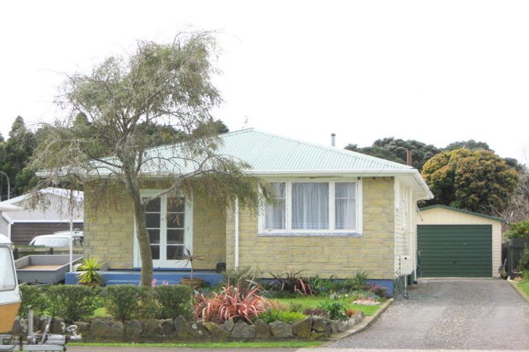 Photo of property in 42a Blake Street, Waitara, 4320