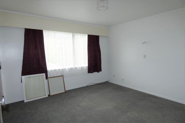 Photo of property in 83a South Karori Road, Karori, Wellington, 6012