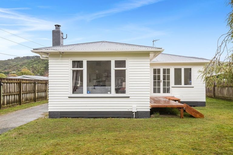 Photo of property in 79 Moohan Street, Wainuiomata, Lower Hutt, 5014