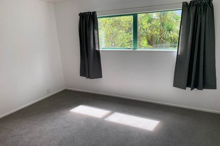 Photo of property in 63 Gledstane Road, Stanmore Bay, Whangaparaoa, 0932