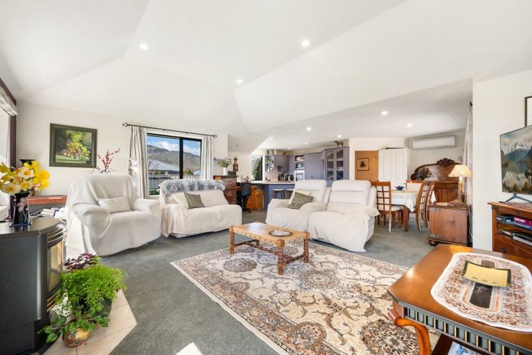 Photo of property in 1 Fenwick Crescent, Cromwell, 9310