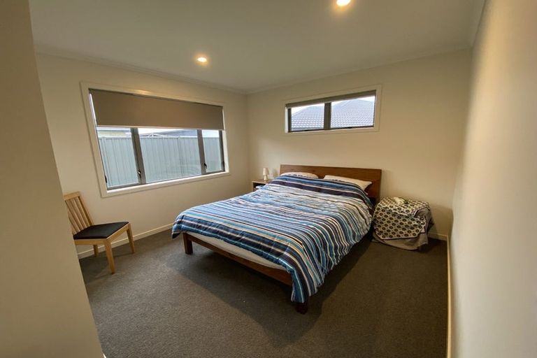 Photo of property in 17 Pelorus Avenue, Poraiti, Napier, 4112