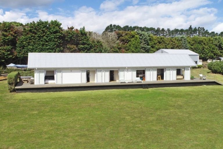 Photo of property in 94 Gellert Road, Karaka, Papakura, 2580