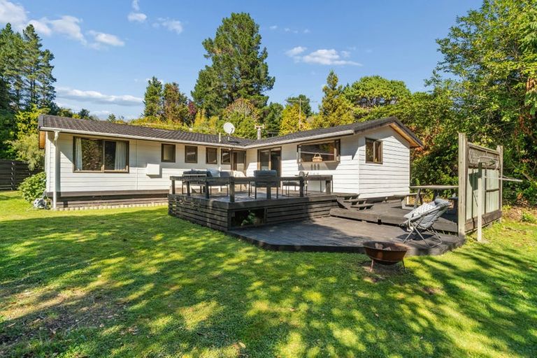 Photo of property in 135 Plateau Road, Te Marua, Upper Hutt, 5018