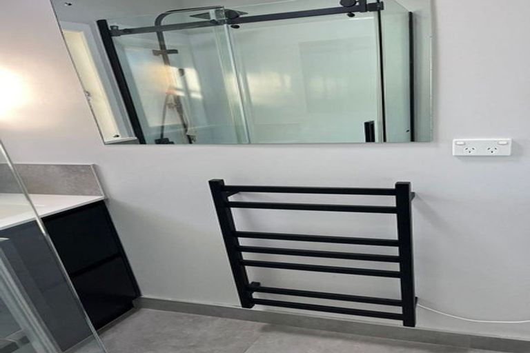 Photo of property in 27 Nevada Road, Silverdale, Hamilton, 3216