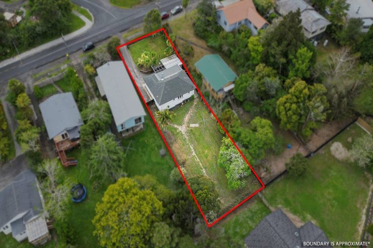 Photo of property in 28 Northfield Road, Waitakere, Auckland, 0816