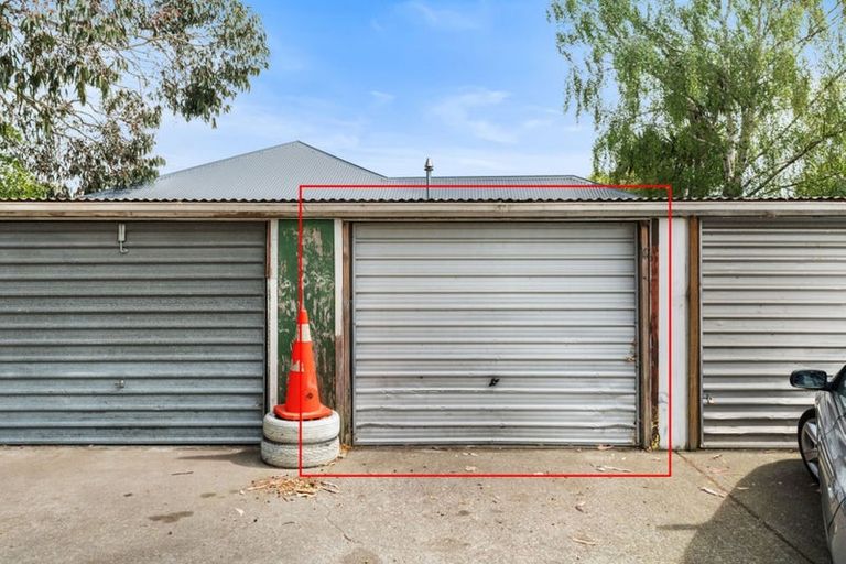 Photo of property in 4/53 Mathesons Road, Phillipstown, Christchurch, 8011