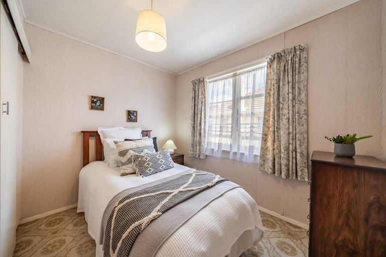 Photo of property in 16 Kiln Street, Silverstream, Upper Hutt, 5019