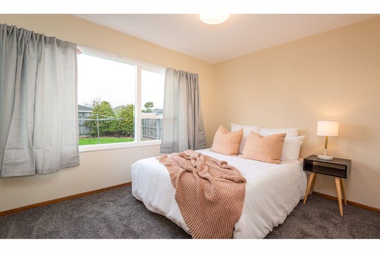 Photo of property in 2/470 Greers Road, Bishopdale, Christchurch, 8053