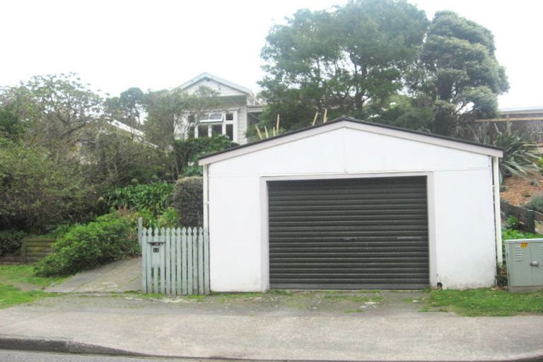 Photo of property in 11 Tilley Road, Paekakariki, 5034