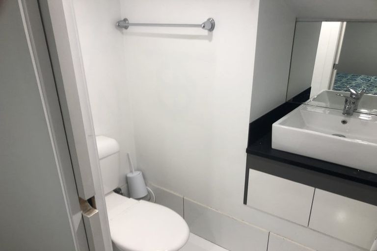 Photo of property in 45 Ngarara Road, Waikanae, 5036