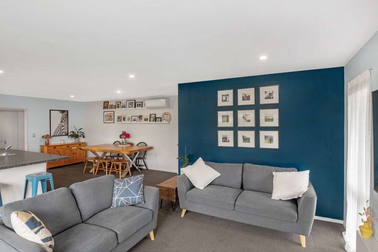 Photo of property in 6 Blaenavon Place, Halswell, Christchurch, 8025