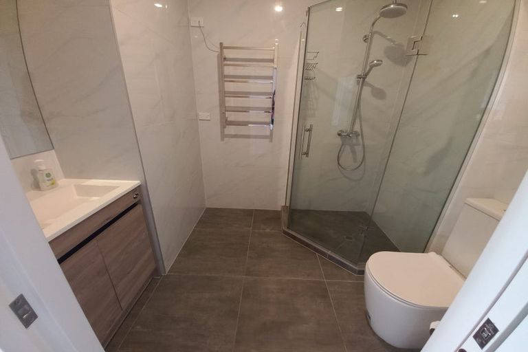 Photo of property in 6 St Claire Road, Silverdale, 0932