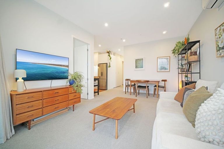 Photo of property in 1817a Great North Road, Avondale, Auckland, 1026
