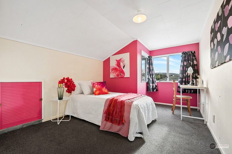 Photo of property in 15a Naenae Road, Naenae, Lower Hutt, 5011