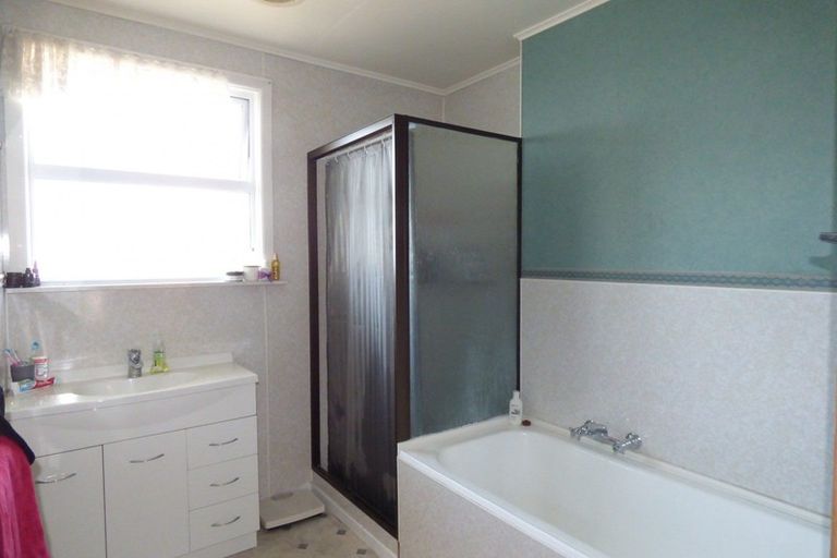 Photo of property in 1 Ivel Street, Oamaru North, Oamaru, 9400