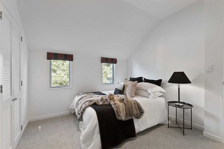 Photo of property in 14a Clissold Street, Merivale, Christchurch, 8014