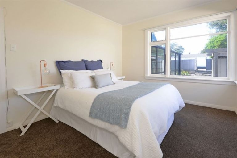 Photo of property in 39 Neill Street, Hornby, Christchurch, 8042