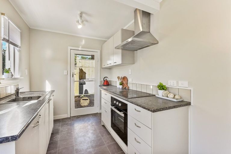 Photo of property in 87 Kawai Street, Nelson South, Nelson, 7010