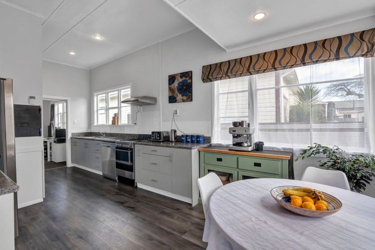 Photo of property in 36 Cloten Road, Stratford, 4332