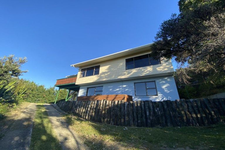 Photo of property in 306 Rockell Road, Whananaki, Hikurangi, 0181