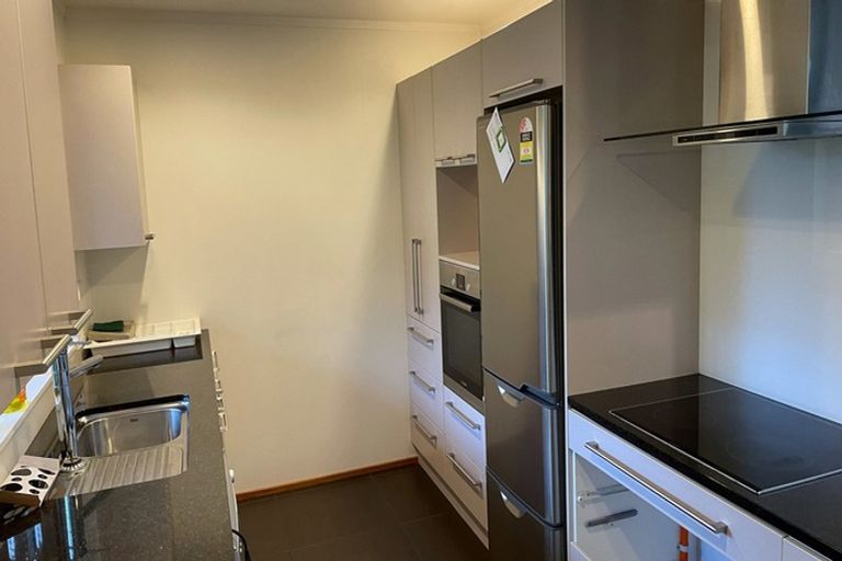 Photo of property in 36 Rimu Road, Oratia, Auckland, 0604