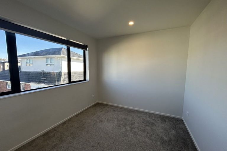 Photo of property in 6/39 Renata Crescent, Te Atatu Peninsula, Auckland, 0610