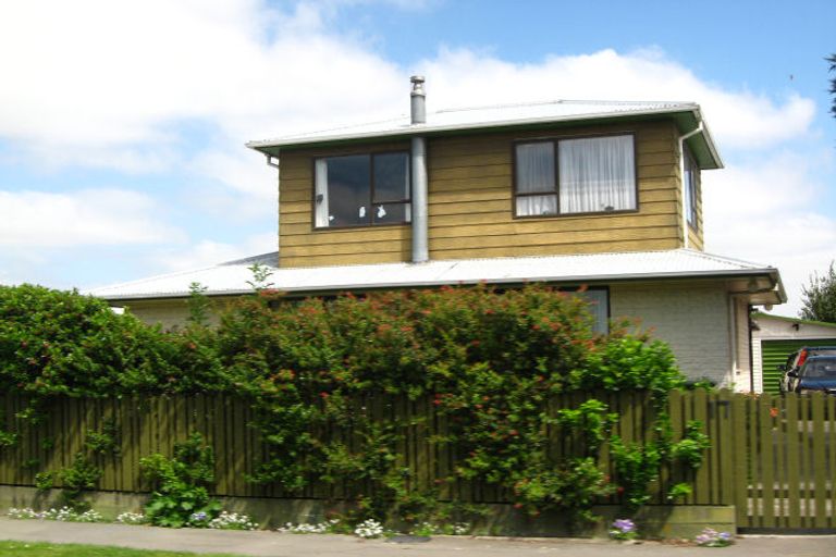 Photo of property in 17 Northcroft Street, Hoon Hay, Christchurch, 8025