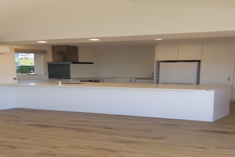 Photo of property in 2/32 Aramoana Avenue, Devonport, Auckland, 0624