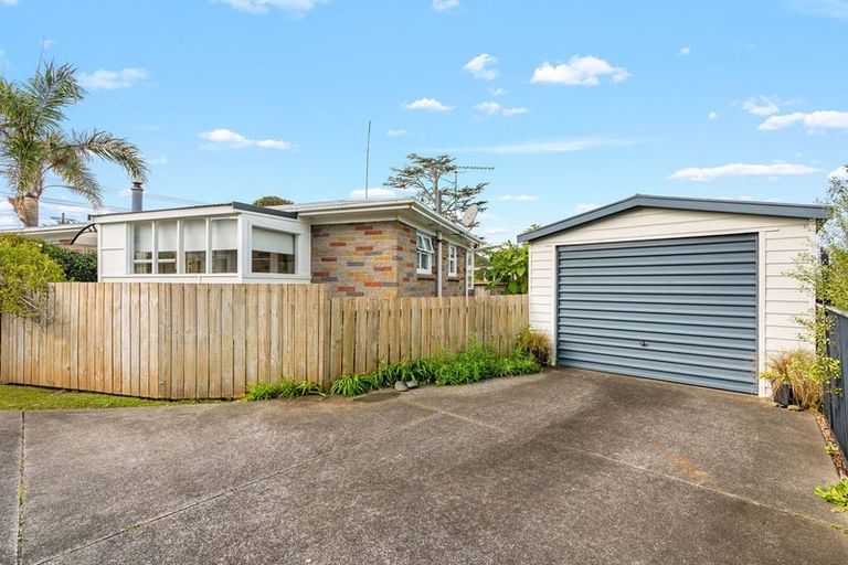 Photo of property in 203 Parkhurst Road, Parakai, 0830