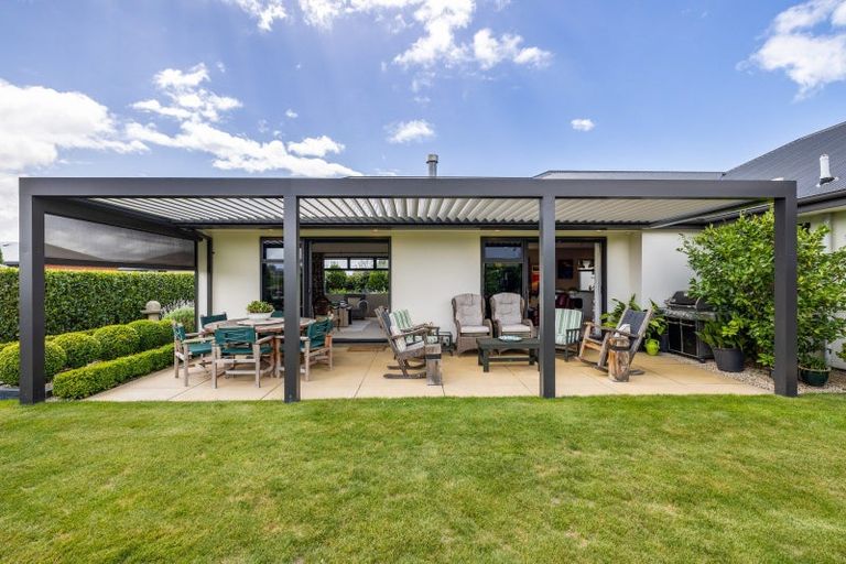 Photo of property in 3 Pemberton Drive, Amberley, 7410