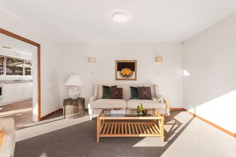 Photo of property in 292 Main North Road, Redwood, Christchurch, 8051