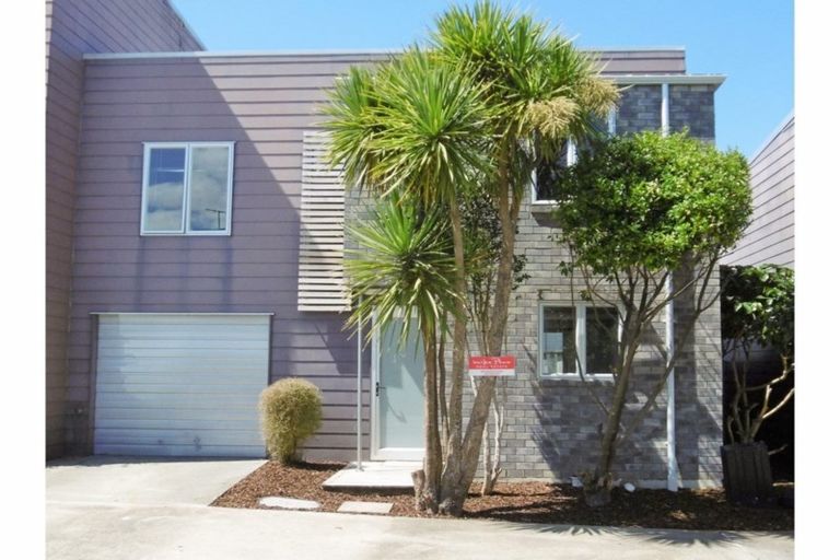 Photo of property in 115 Albionvale Road, Glen Eden, Auckland, 0602