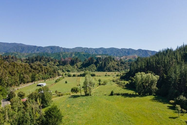 Photo of property in 538 Riwaka-sandy Bay Road, Kaiteriteri, Motueka, 7197