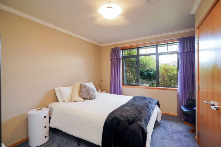 Photo of property in 60 Glenroy Park Drive, Waikiwi, Invercargill, 9810