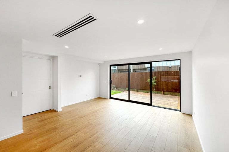 Photo of property in 2/74 Caledonian Road, St Albans, Christchurch, 8014