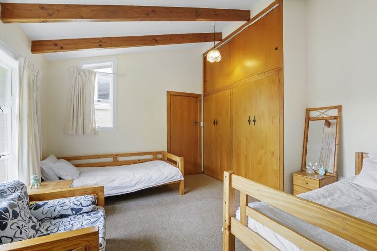 Photo of property in 42 School Road, Yaldhurst, Christchurch, 7676