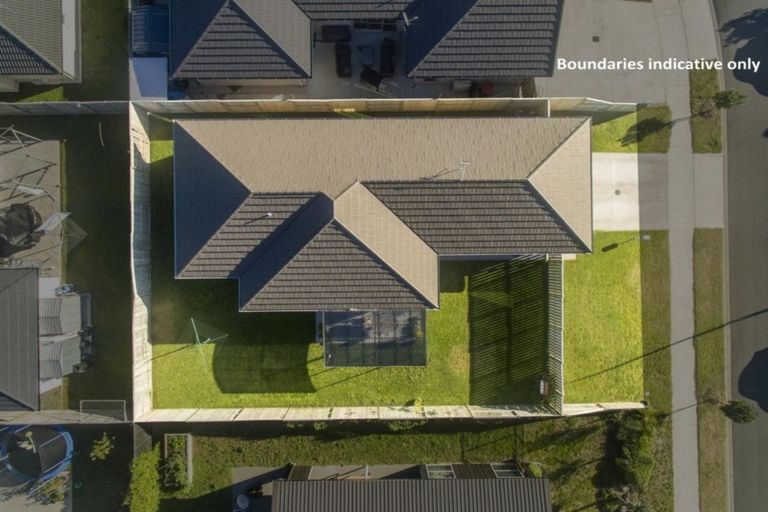 Photo of property in 19 Batty Street, Papamoa Beach, Papamoa, 3118