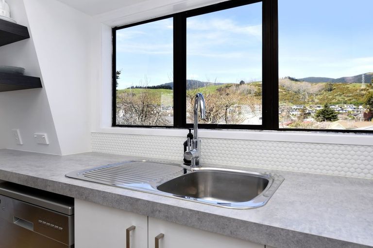 Photo of property in 2/2 Nikau Street, Stoke, Nelson, 7011