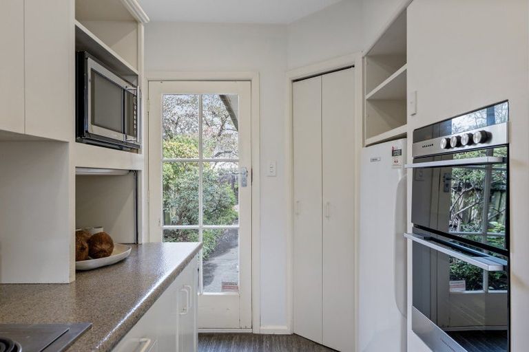 Photo of property in 6a Makora Street, Fendalton, Christchurch, 8041