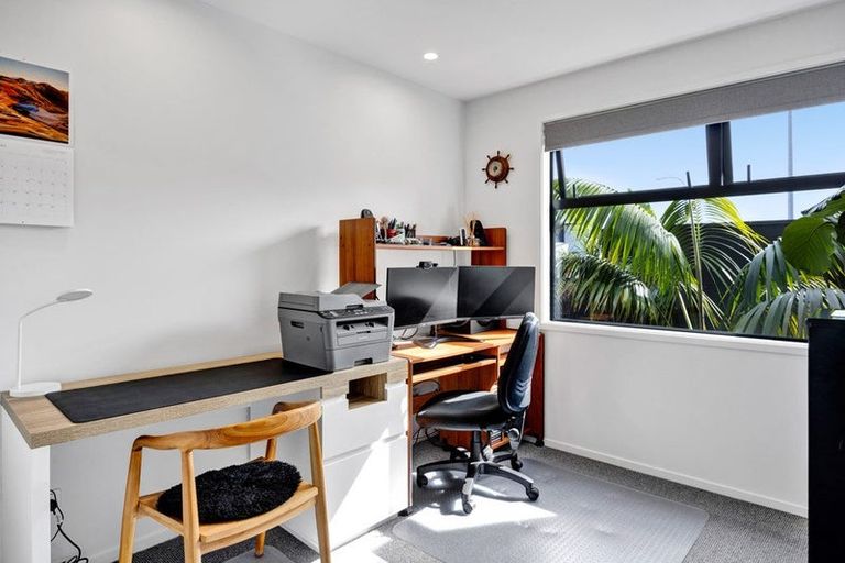 Photo of property in 12 Te Ara O Ngakeiha, Fitzroy, New Plymouth, 4312