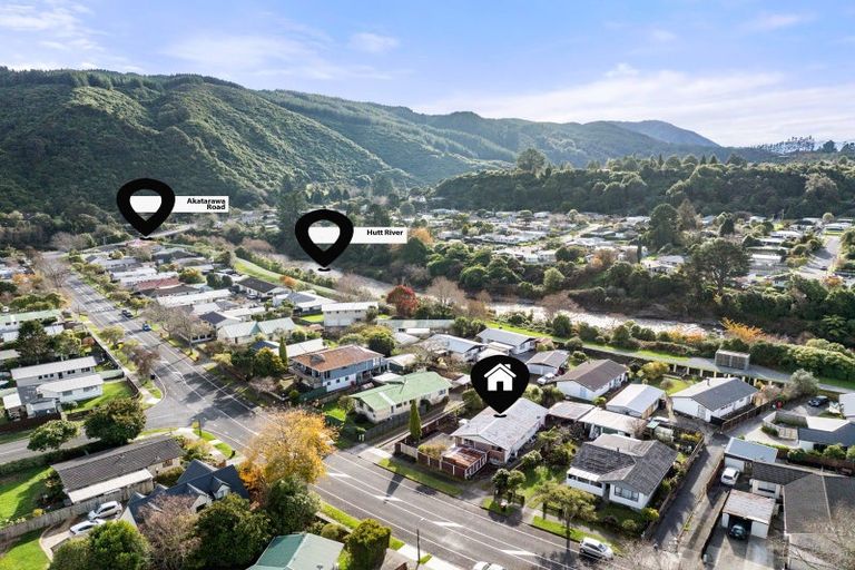 Photo of property in 1/31 Gemstone Drive, Birchville, Upper Hutt, 5018