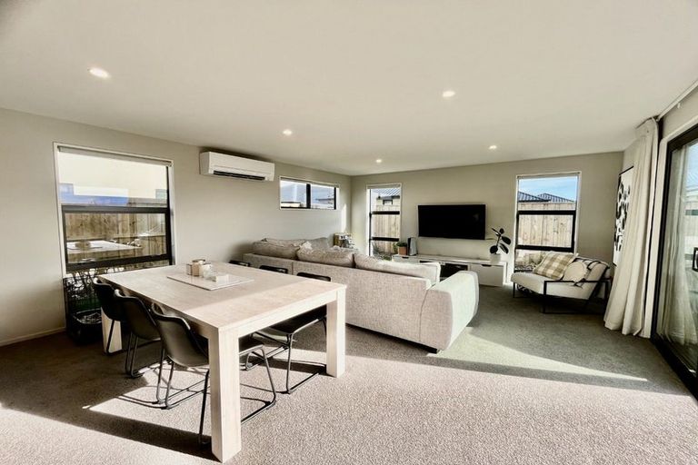 Photo of property in 9 Coney Place, Rolleston, 7614