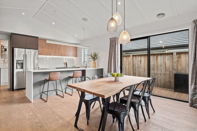 Photo of property in 93 Muster Road, Jacks Point, 9371