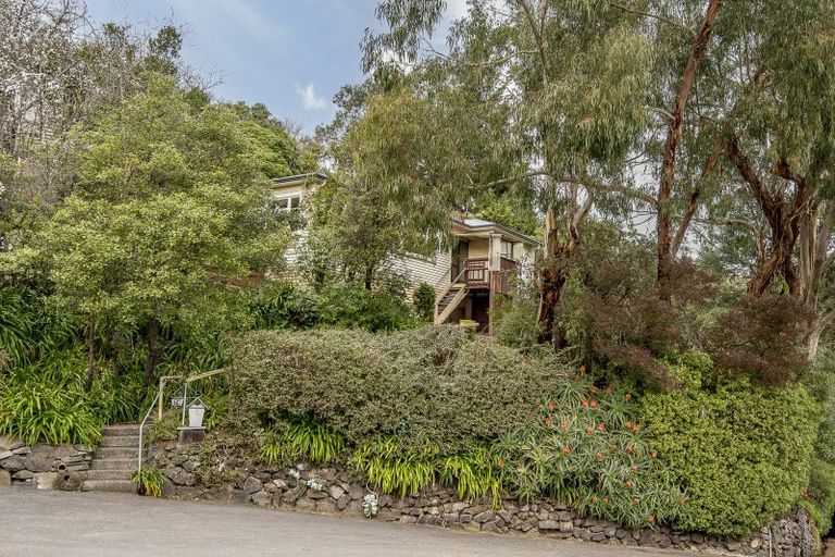 Photo of property in 74 Valley Road, Cashmere, Christchurch, 8022